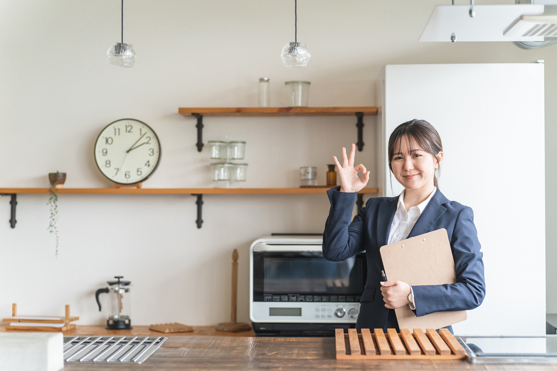 不動産の営業属人化対策とは？標準化とITツールの活用法